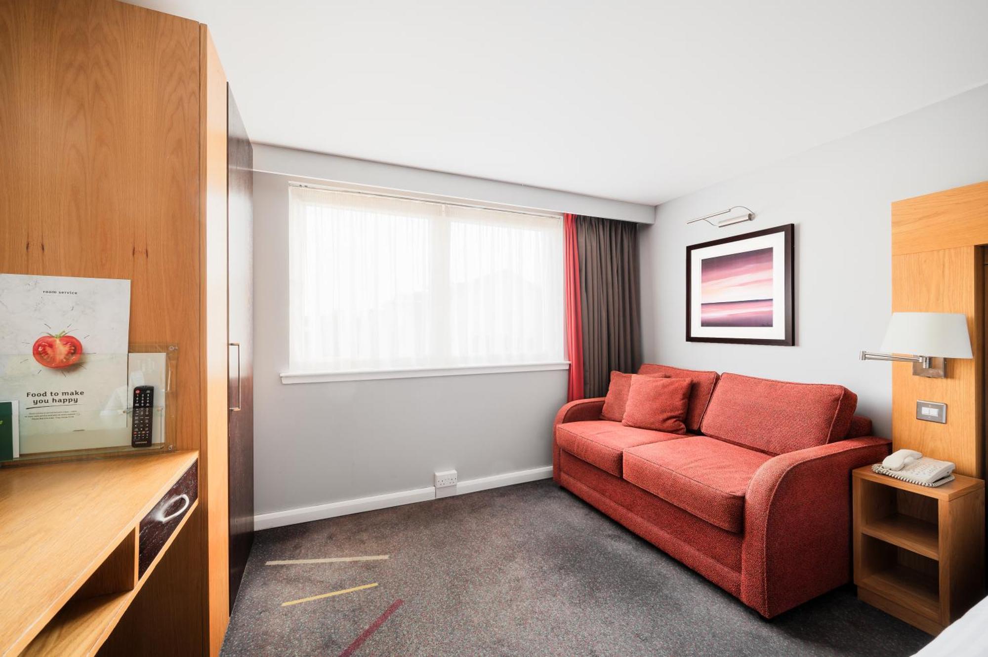 Holiday Inn Aberdeen West Westhill Exterior foto